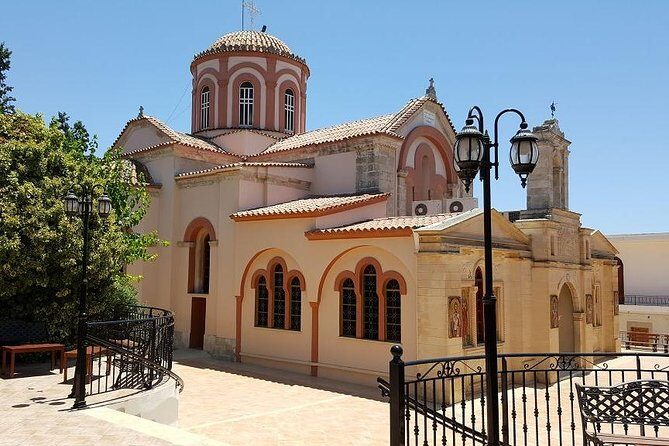 South Crete - The gorge of the Eremits, Sunset in Matala - FAQ