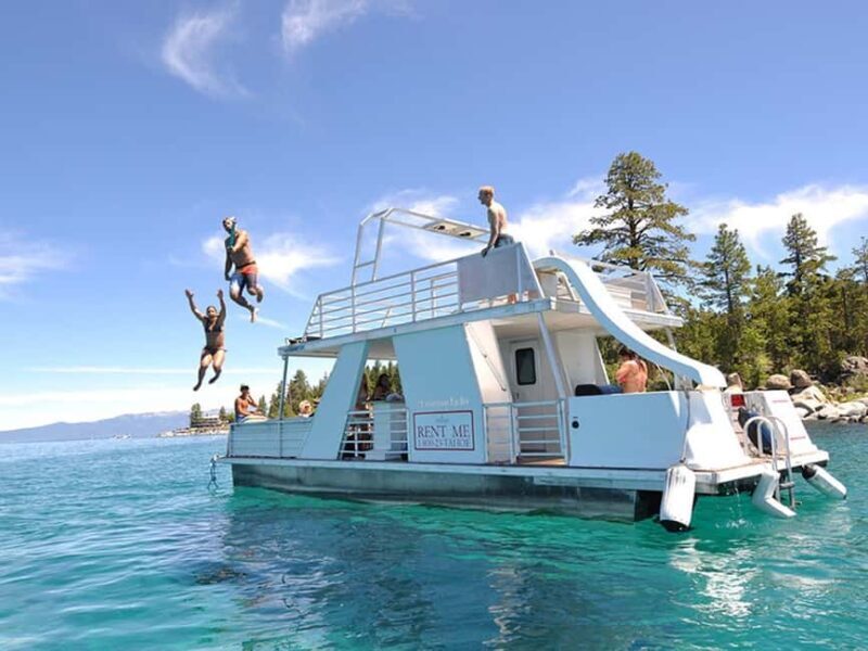 South Lake Tahoe: 36-Foot Weekender Pontoon Boat Rental - An In-Depth Look at the Experience