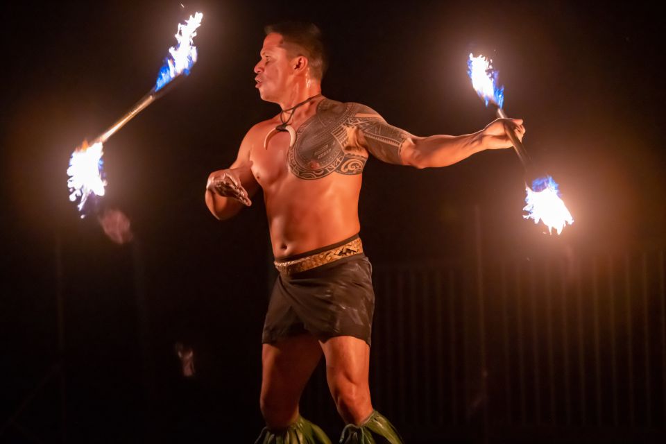 South Maui: Gilligans Island Luau With Dinner and Drinks - Key Points