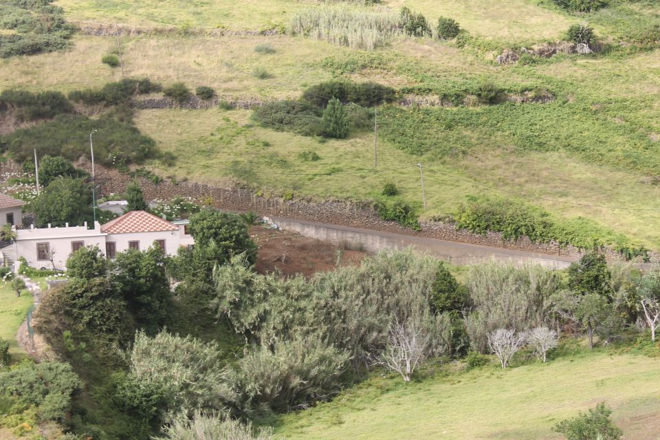 South & Sunset 4x4 Jipe Tour - SOUTHWEST COAST MADEIRA - Language Options
