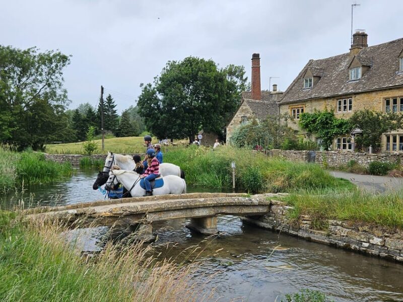 Southampton: Cotswolds Private Tour - How the Tour Unfolds