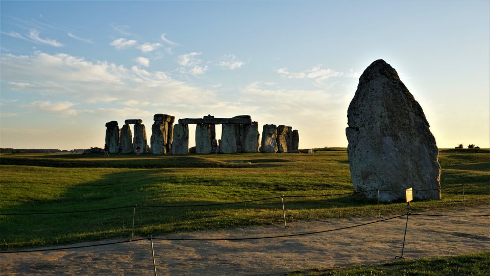 Southampton: Cruise Transfer to London via Stonehenge - Accessibility Features