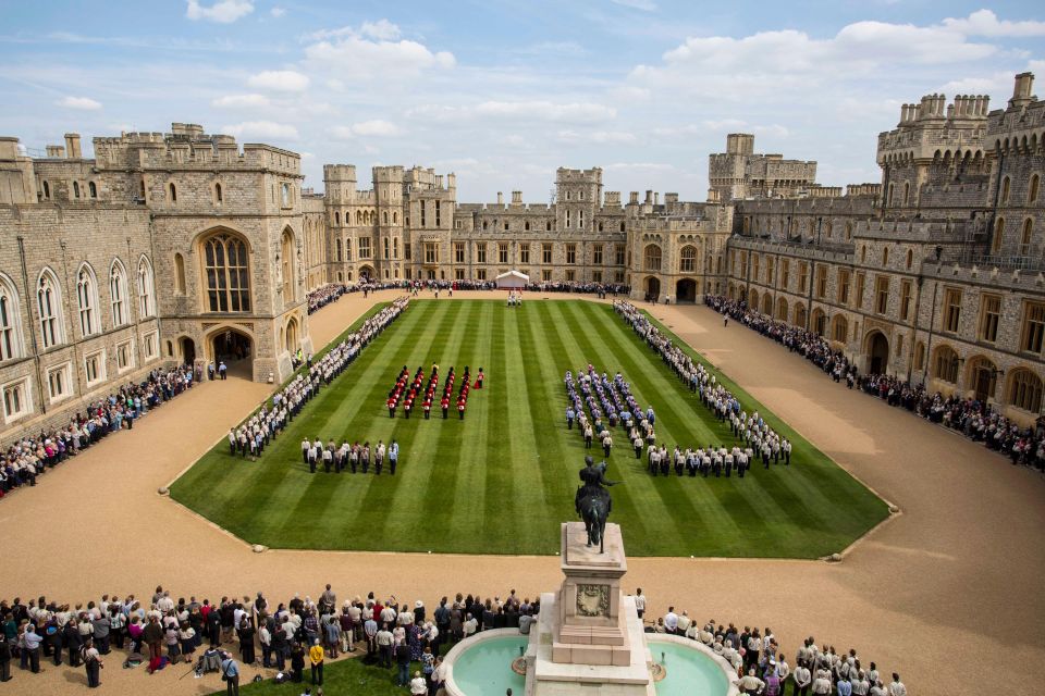 Southampton to London via Windsor Castle (private Vehicle) - Transition to London