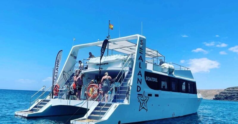 Southeast Fuerteventura: Boat Cruise With Lunch and Drinks - Transportation and Pickup Details