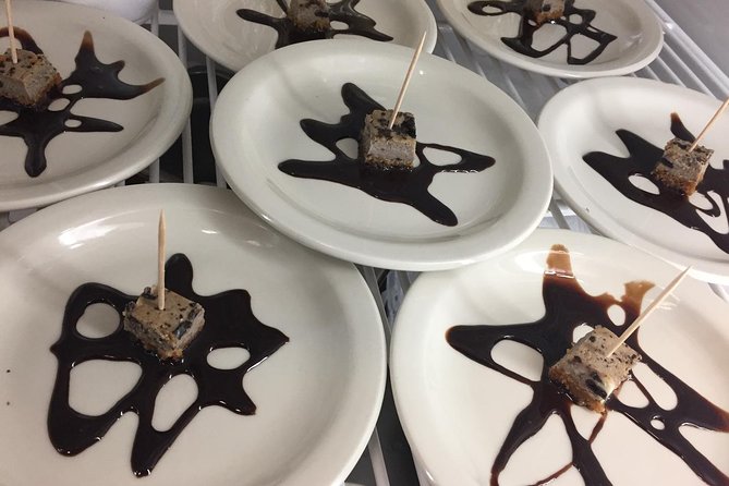 Southern Flavors of Savannah Walking Dessert Tour - Personal Experiences