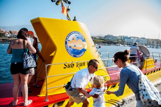 Southern Tenerife: 50-Minute Submarine Dive - Submarine Specifications