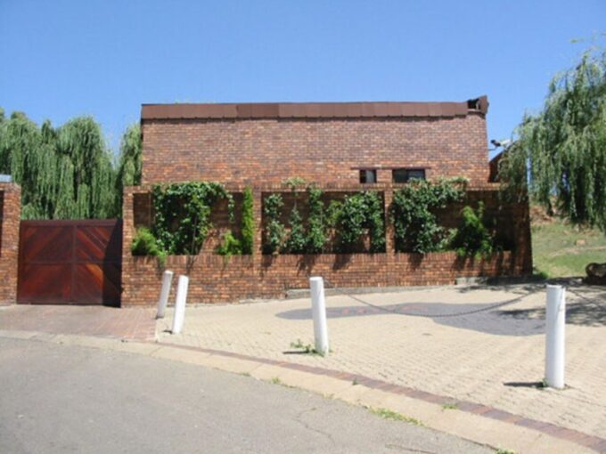 Soweto Half Day Tour With a Local - Booking and Flexibility