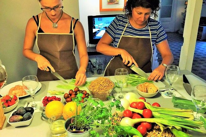 Spanish Tapas Cooking Class Review - Venue and Location