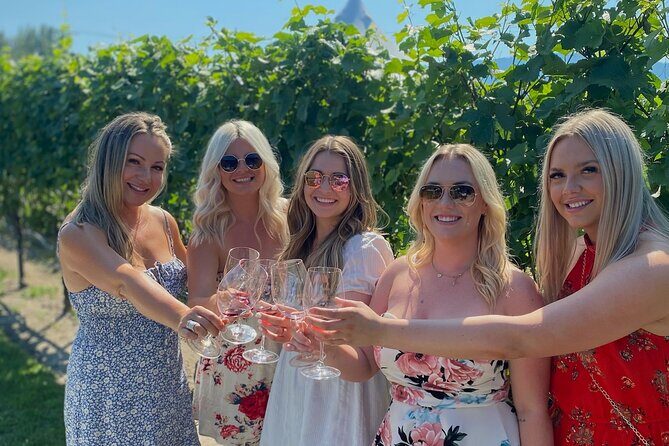 Sparkling Hill Full Day Guided Wine Tour with 5 Wineries - FAQ