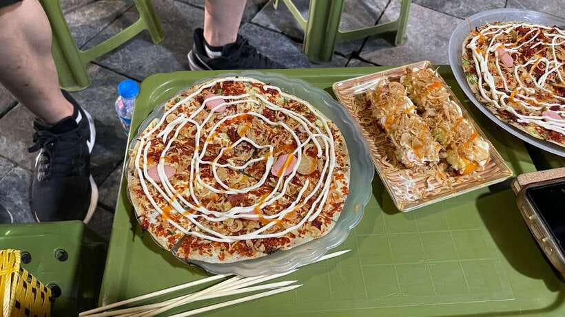 [Special Tour] Food Tour With Water Puppet Show in the End - Culinary Experience