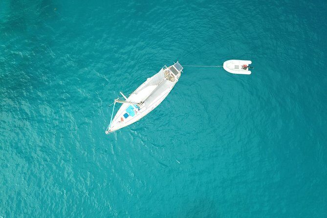 SPECIAL - (Up to 4 Passengers) All Inclusive Day Sail - Authenticity and the Crew’s Passion