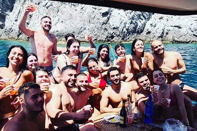 Special visit Capri + Blue Grotto from Sorrento - Key Points