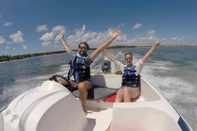 Speed Boat and Snorkeling in Punta Cana Bavaro - Key Points