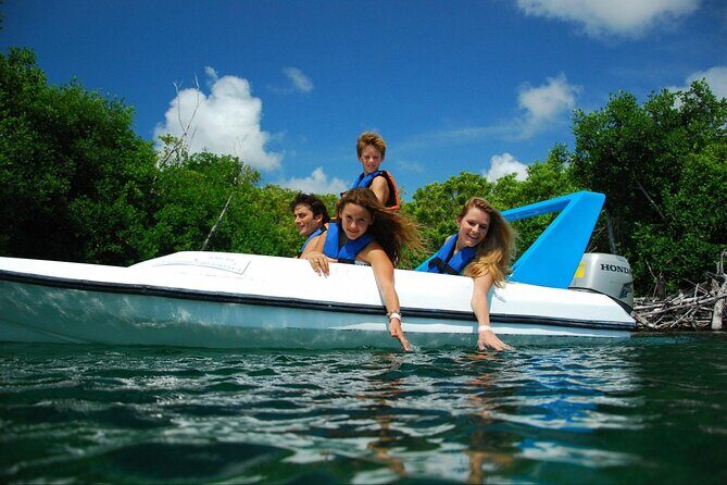 Speed Boats through the Cancun Lagoon (Jungle Tour Couples) - Key Points