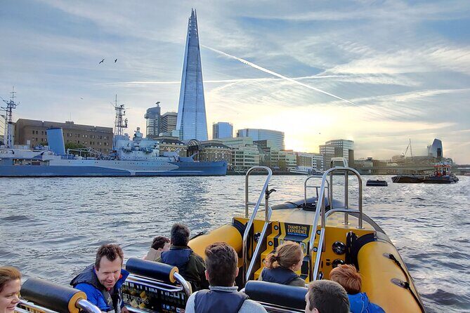 Speedboat 'Tower RIB Blast' from Tower Millennium Pier - 20 minutes - An Adventurous Way to See London
