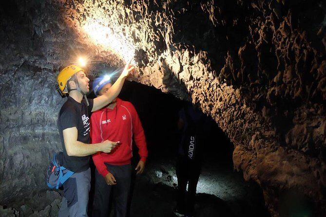 Speleology Tour in Cueva de Las Palomas in La Palma - The Itinerary in Detail