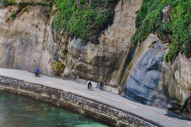 Spin & Grin: Private Bike Tour in Vancouver - An In-Depth Look at the Tour