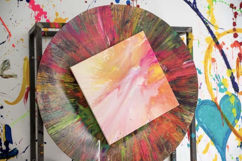 Spinning Private Art Experience in Chicago - Who Would Love This Experience?
