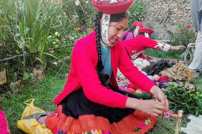 Spiritual Meditation in the Sacred Valley of the Incas & Machu Picchu 2 Days - Taking in the Local Culture