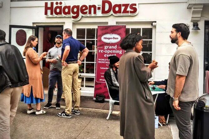 Splendor and Scandal in Brooklyn Heights: A Self Guided Tour - Key Points