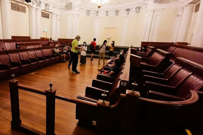 Splendour of Colonial Singapore Walking Tour With Lunch - Accessibility Features