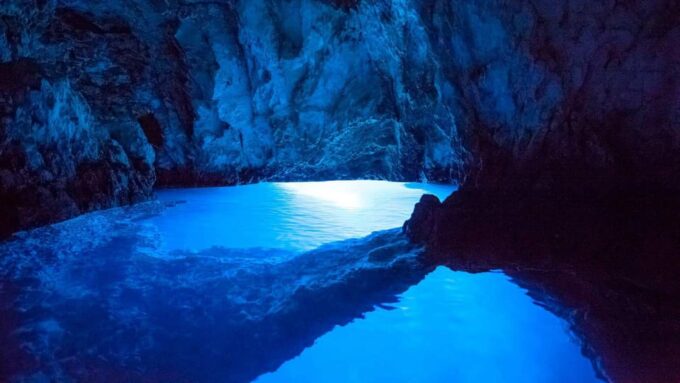 Split: 5 Islands Speedboat Tour With Swimming & Snorkeling - Inclusions