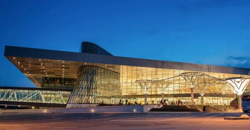 Split Airport(Sveti Jeronim) to Trogir Marinas/ Hotels - Transfer Service Overview