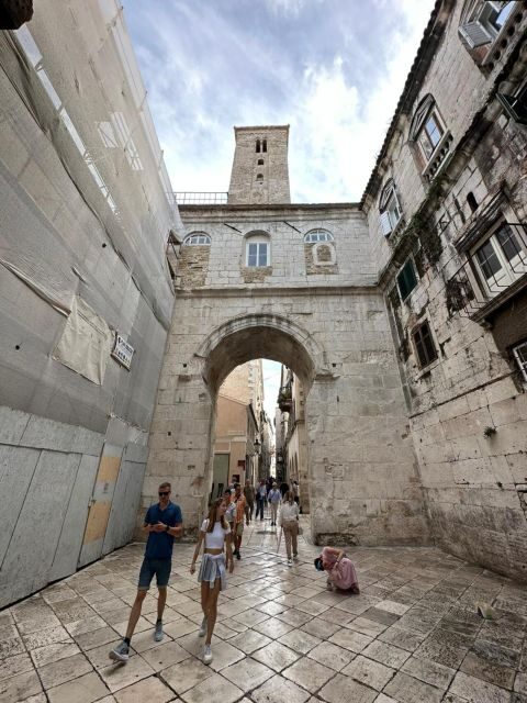 Split and Diocletian's Palace walking tour with a local guid - FAQ