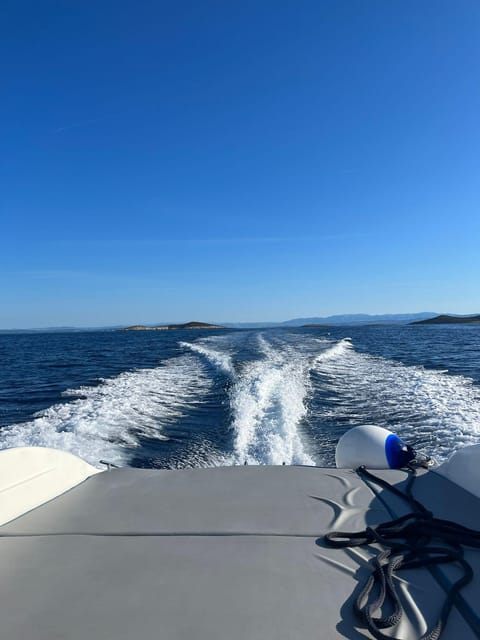 Split: Blue Cave 5 Island Tour With Hvar & Vis Full Day Trip - Participant Information