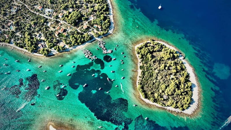 Split: Blue Lagoon & 3 Islands Speedboat Tour - Small Group - A Practical Review of the Split: Blue Lagoon & 3 Islands Speedboat Tour — Small Group