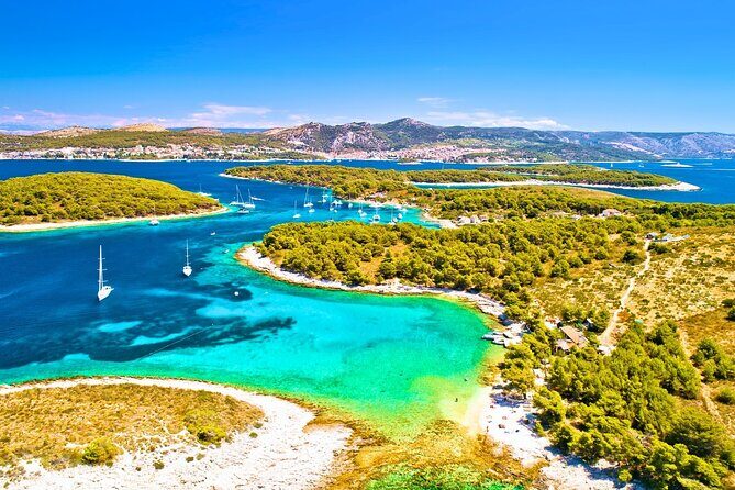 Split: Blue Lagoon & 3 Islands Speedboat Tour - Small group - Analyzing the Experience: What Travelers Say