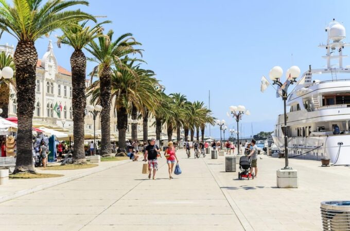 Split: Blue Lagoon & 3 Islands Speedboat Tour - Small Group - Meeting Point and Duration
