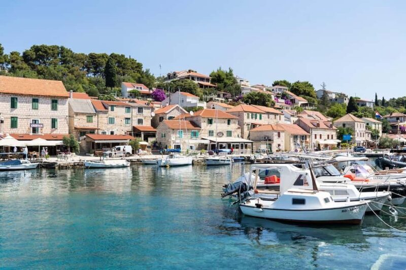 Split: Blue Lagoon, Trogir & Solta Speedboat Tour - Trogir: A Medieval Treasure