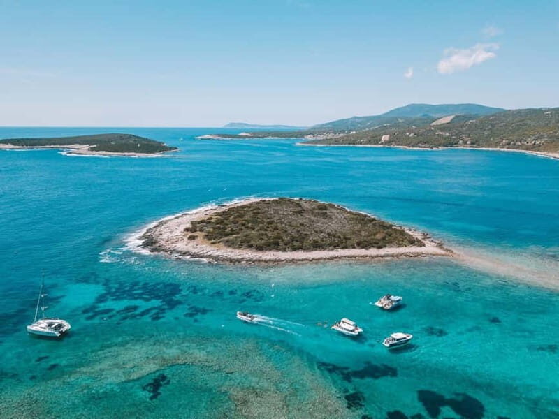 Split: Boat Tour to Blue Cave, Vis, Blue Lagoon, Hvar, Bra - Practical tips for travelers