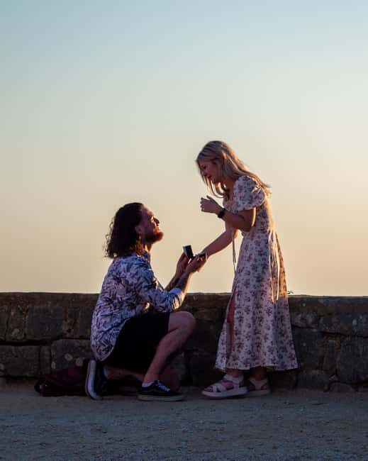 Split: Klis Sunset Sightseeing Bus Tour - Key Points