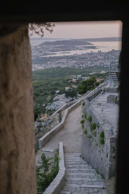 Split: Klis Sunset Sightseeing Bus Tour - FAQ