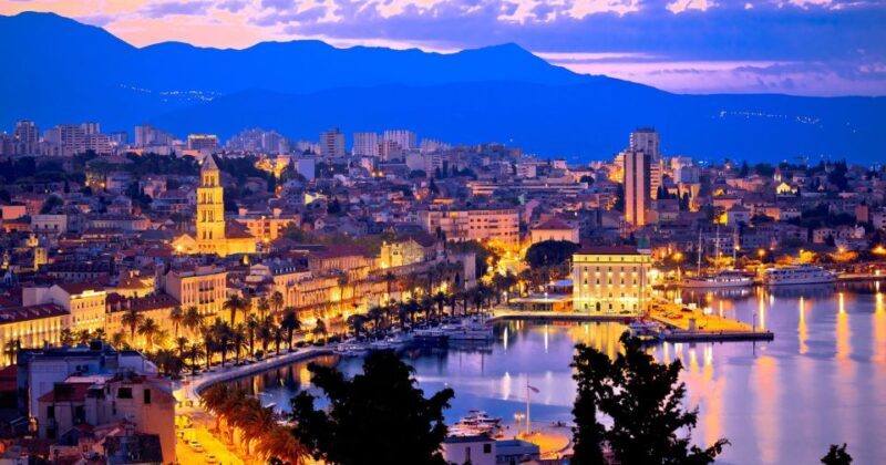 Split: Old Town and Diocletian's Palace Walking Tour - Exploring Split: A City with Roman Roots  