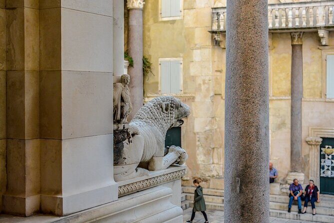 Split Old Town Walking Tour (Small group) - A Deep Dive into the Split Old Town Walking Tour