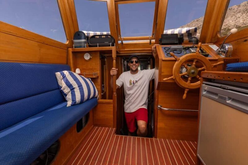 Split/Omi/Makarska: Full or half day boat tour with "Cvita" - FAQ