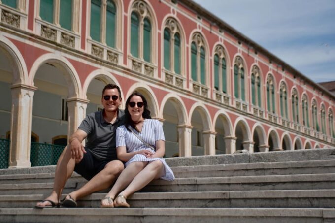 Split: Photographer for Your Holidays! - Language Availability