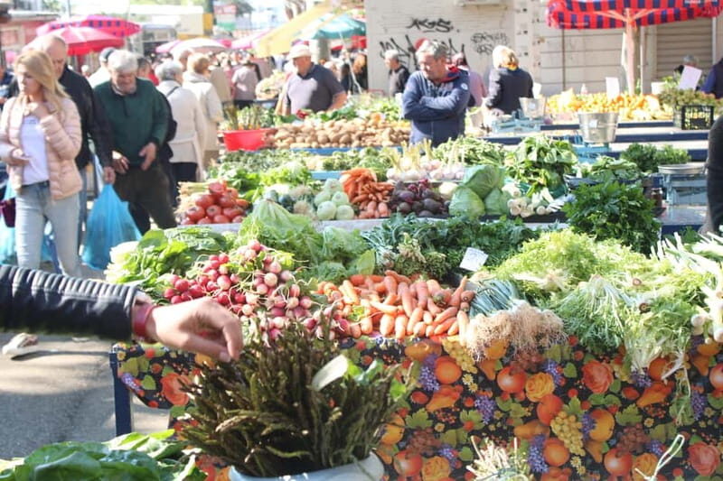 Split: Small Group Food Tour with Private Option - Key Points