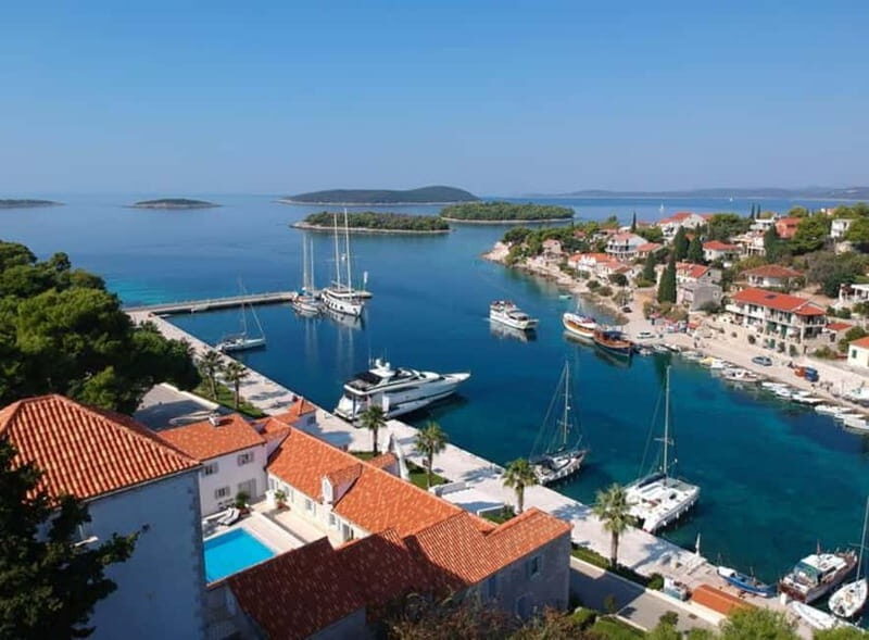 Split/Trogir: Trogir, Blue Lagoon, and Solta Speedboat Trip - Key Points