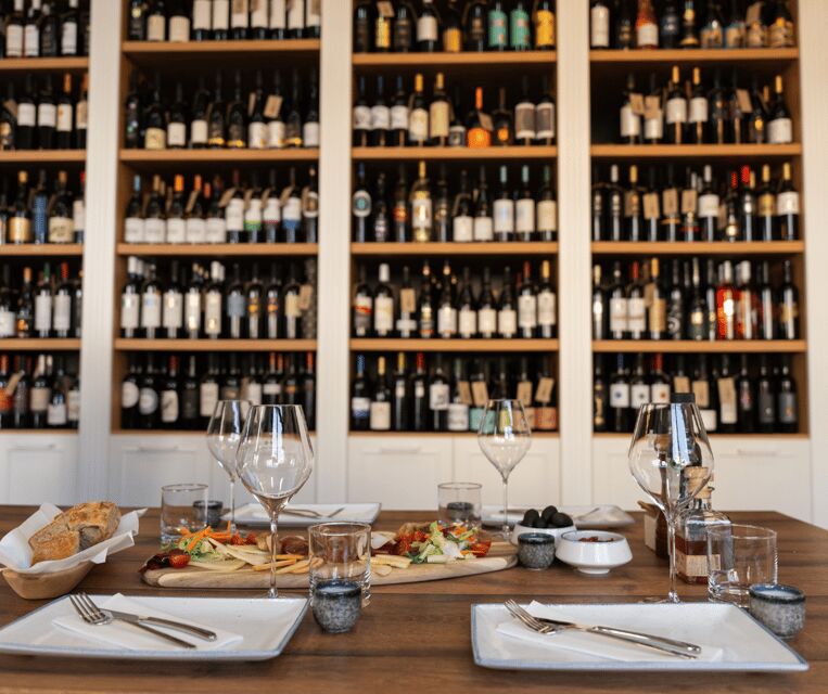 Split&Sip: Educational wine tasting - The Guiding Experience