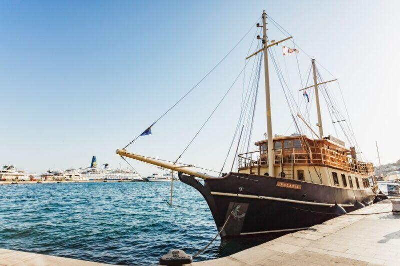 Split:Sunset Cruise with Live Music - Frequently Asked Questions