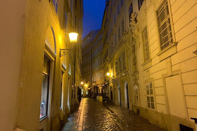 Spooky Vienna Ghost Tour in English - The Experience’s Strengths and Considerations