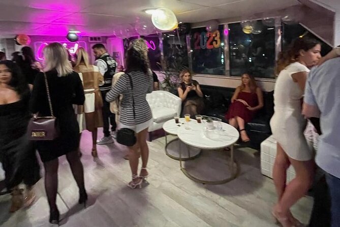 Spring Break Boat Party in Miami Review - Booking and Confirmation