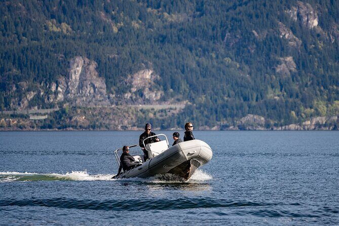 Squamish Rigid Hull Inflatable Boat Rental - FAQ