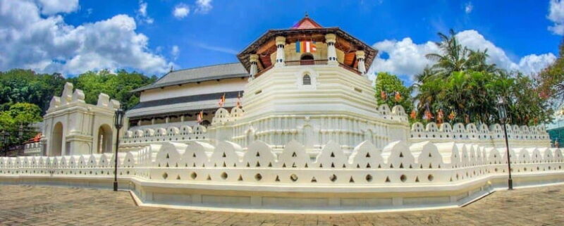 Sri Lanka 4-Day Kandy & Nuwara Eliya Tea & Hill Country Tour - Analyzing the Value