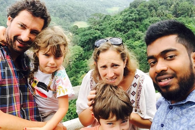 Sri Lanka Classic Tour 8 Days With Private Driver,Vehicle and H/B Accommodations - Meal Plan