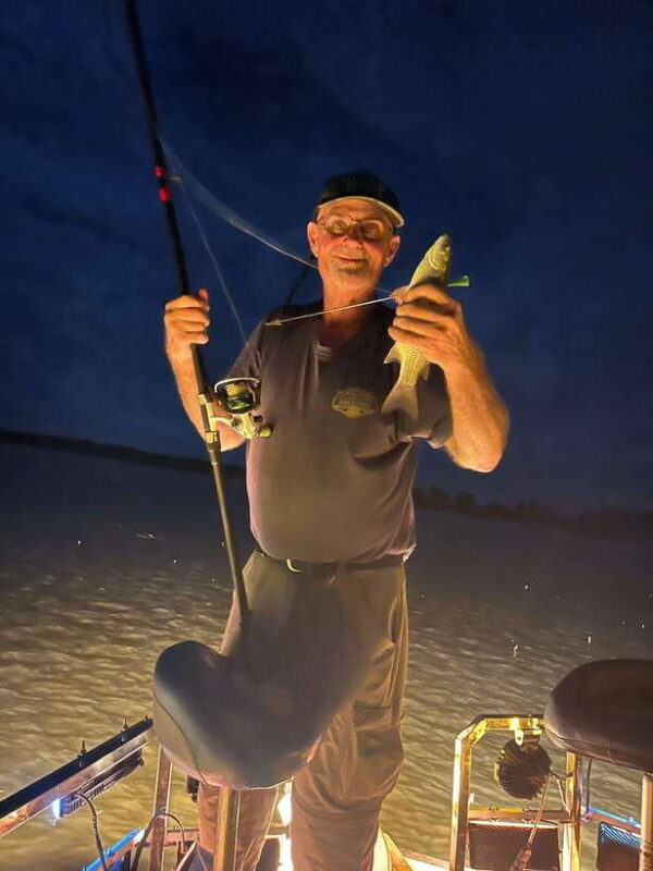 Sri Lanka Fishing tours and guided bowfishing fishing Carter - Key Points